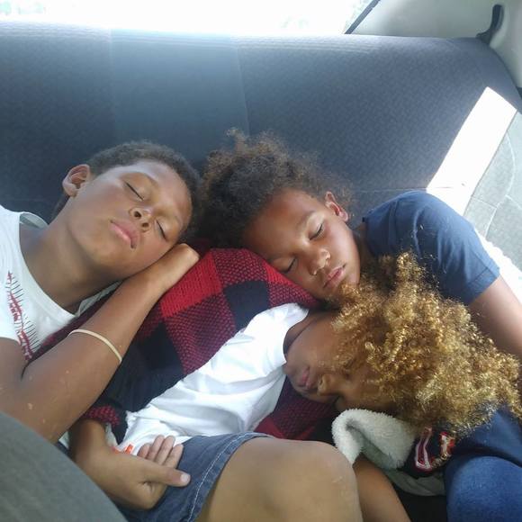 Meet your Posher, Stephanie - Picture 1 of 1